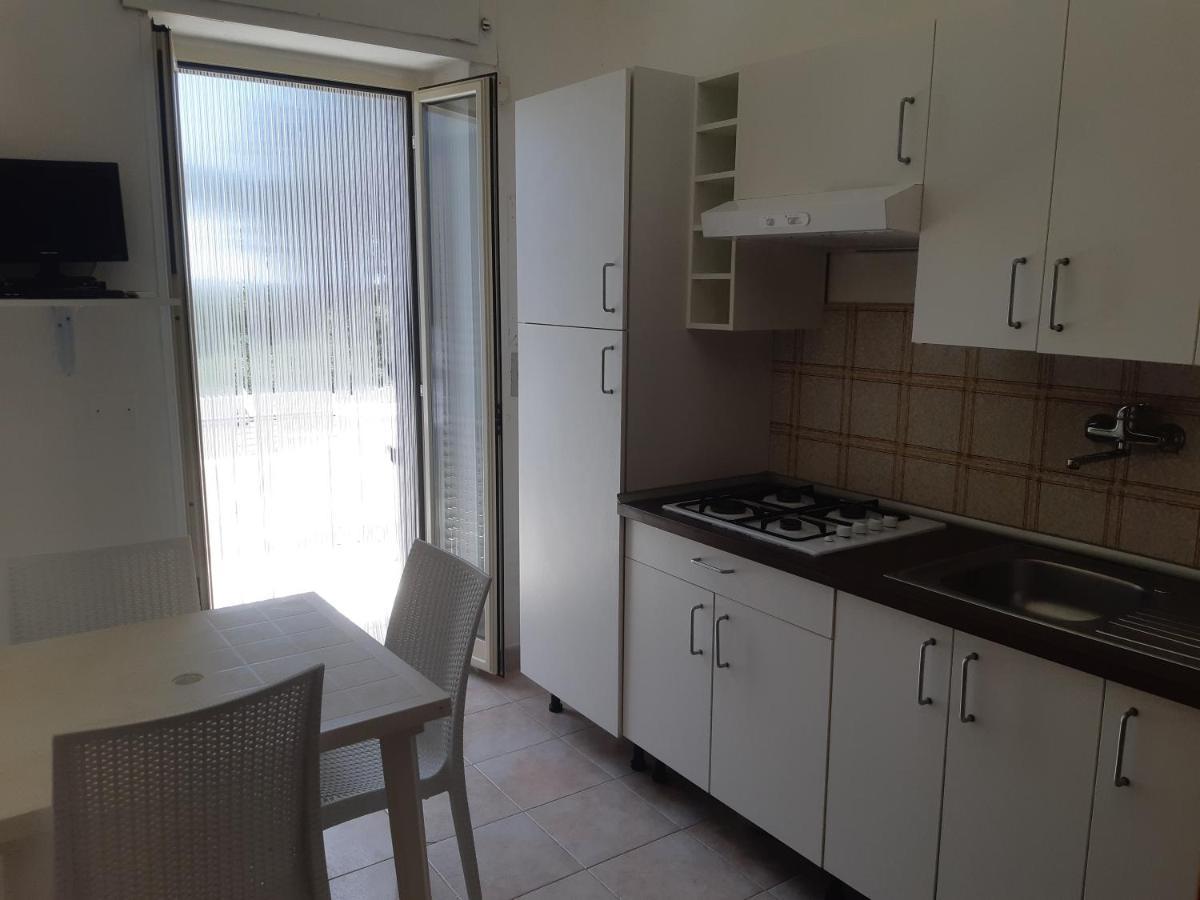 Residence Dolce Far Niente Vieste Bagian luar foto