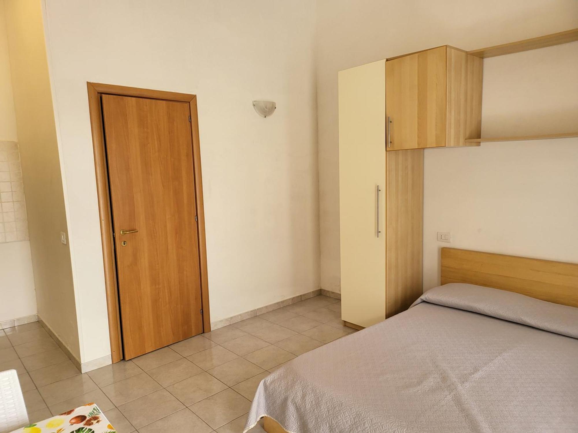 Residence Dolce Far Niente Vieste Bagian luar foto