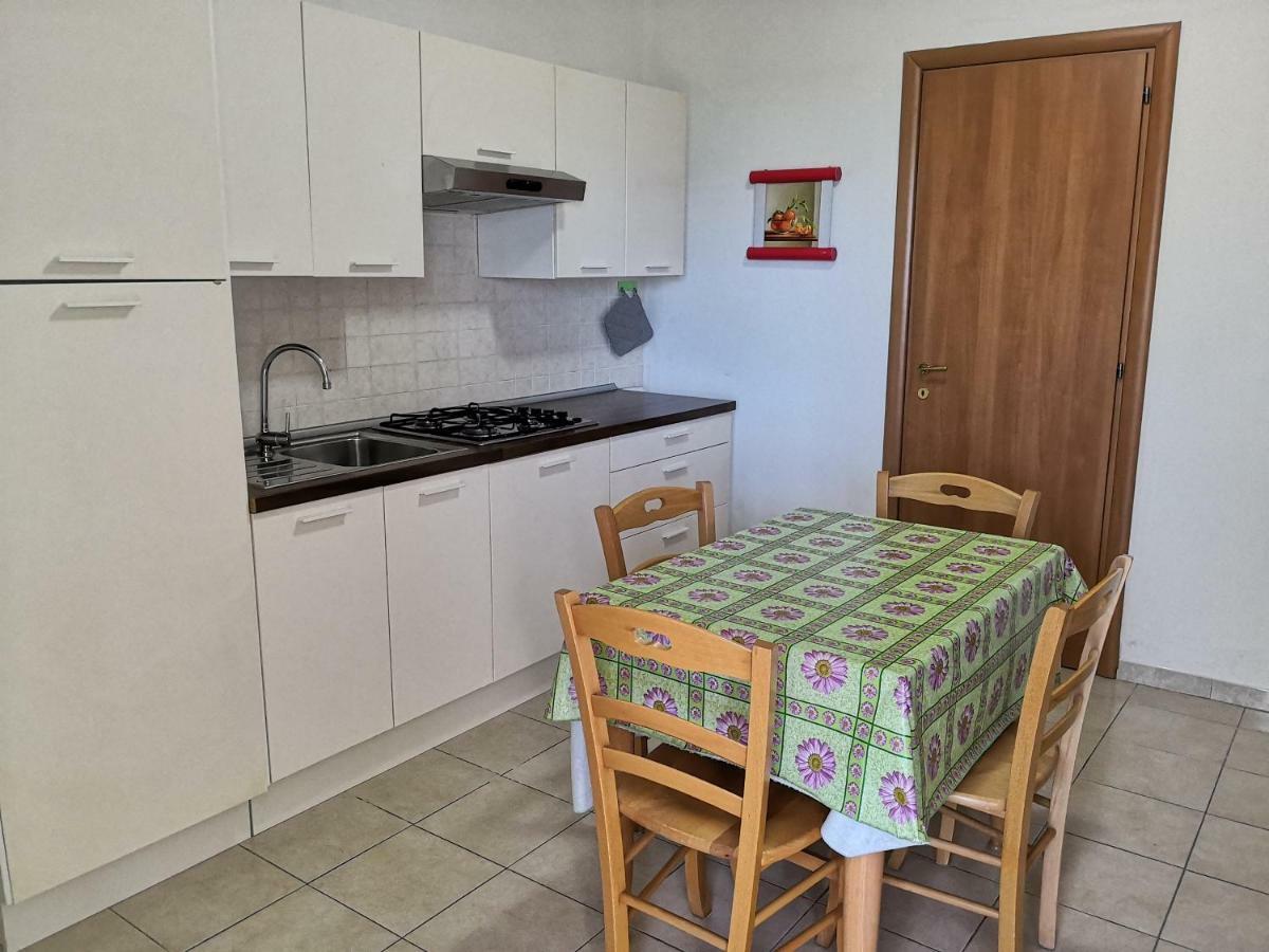 Residence Dolce Far Niente Vieste Bagian luar foto